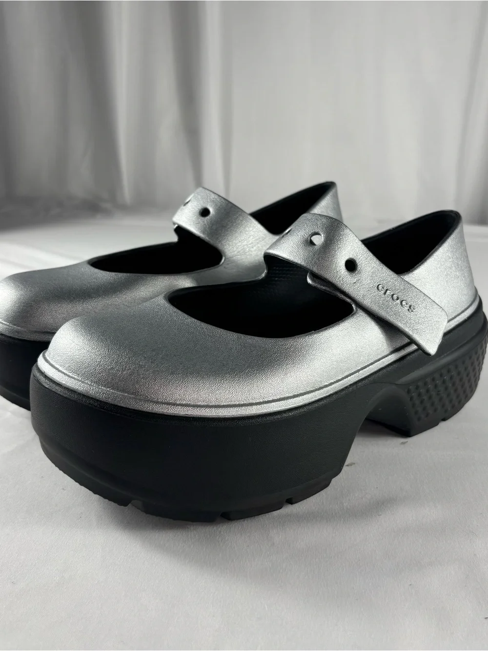 CROCS Metallic Silver Mary Jane Platform Clogs